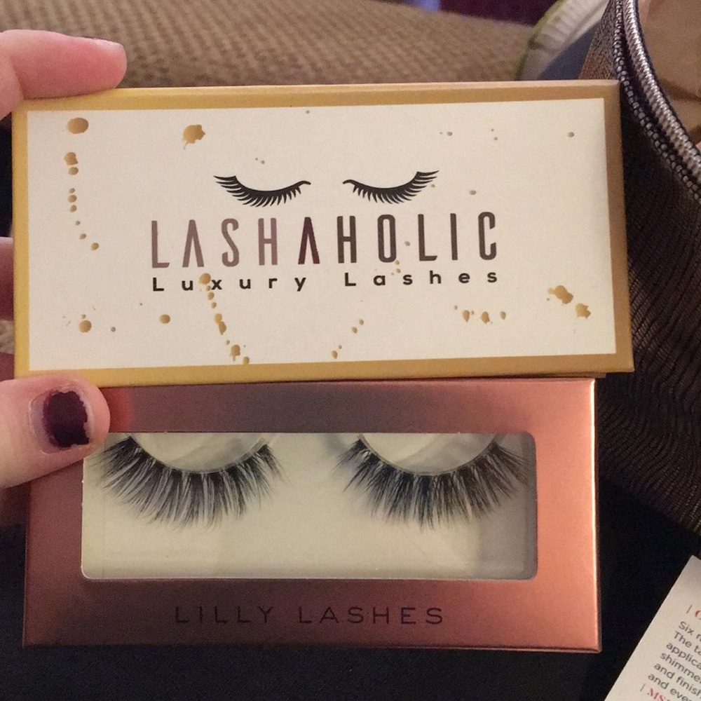 Lashes